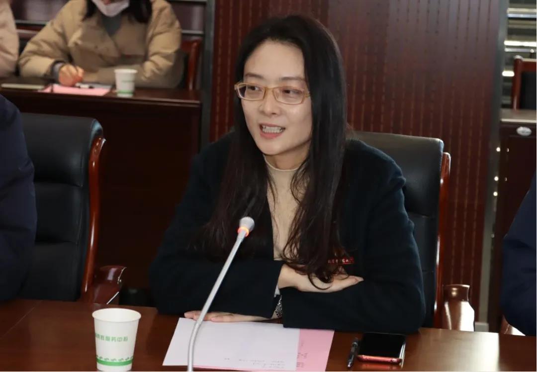 校办党支部书记杨羽.jpg 校办党支部书记杨羽.jpg